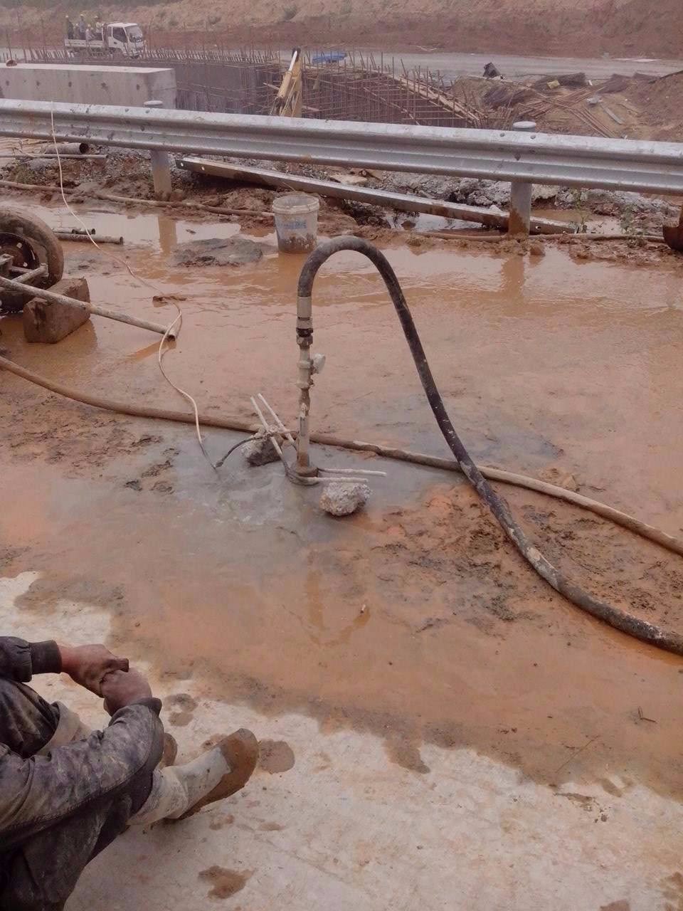 黄冈路基压密注浆